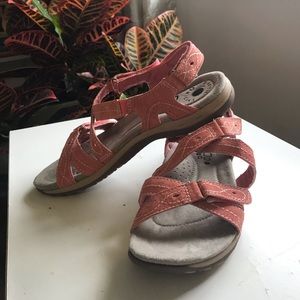 Earth Origins sandals.  8.5 w